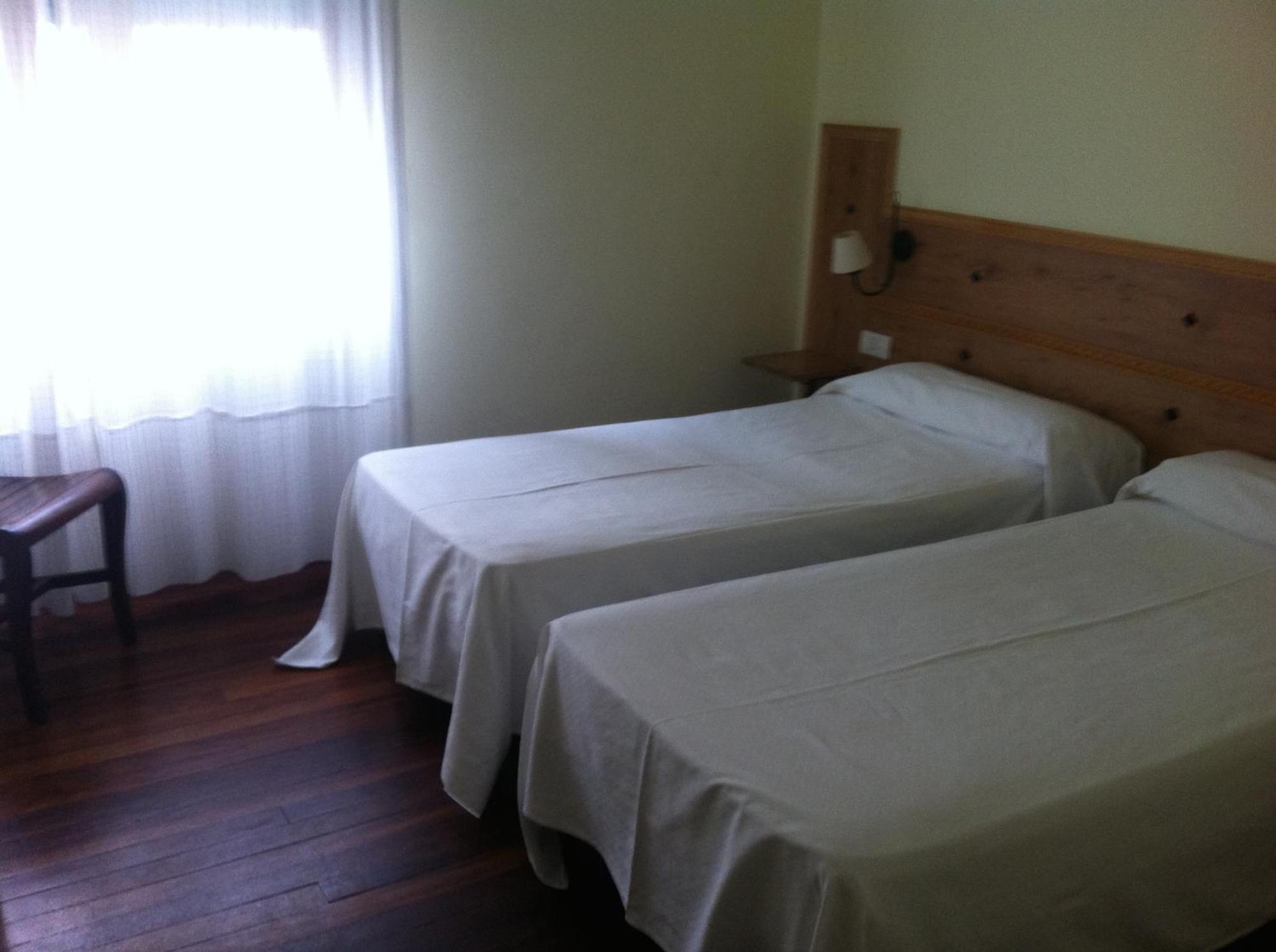Hotel Bolina Guernica y Luno Quarto foto